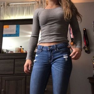 Long sleeve crop top